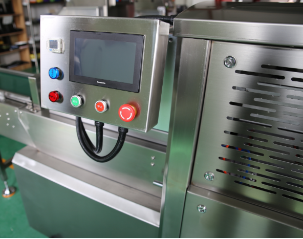 全自動貼體真空機